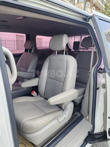 Kia Carnival 2016, 240,000 km - 2.2 l - Bakı