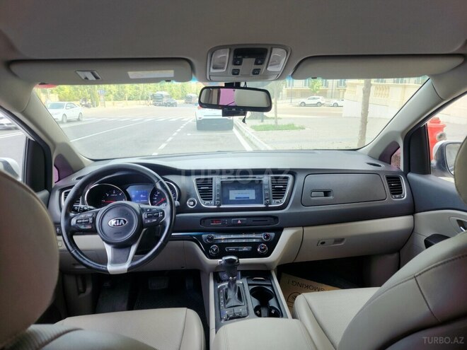 Kia Carnival 2016, 240,000 km - 2.2 l - Bakı