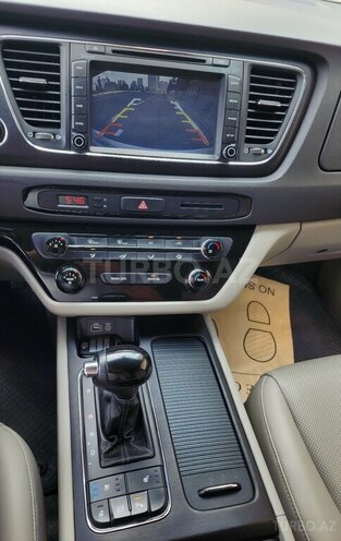 Kia Carnival 2016, 240,000 km - 2.2 l - Bakı