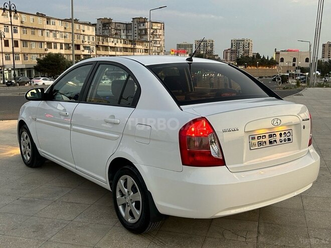 Hyundai Accent 2009, 280,000 km - 1.4 l - Bakı