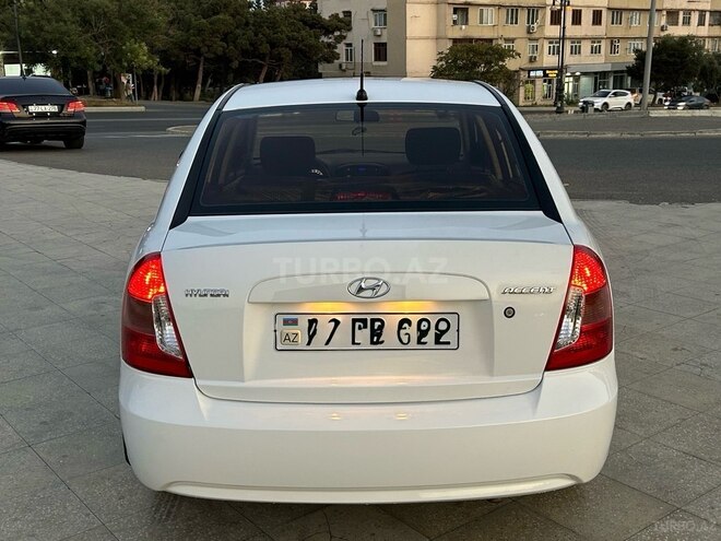 Hyundai Accent 2009, 280,000 km - 1.4 l - Bakı