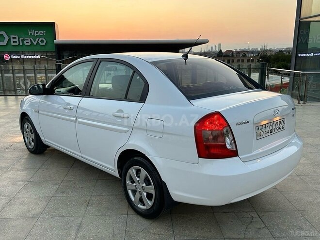 Hyundai Accent 2009, 280,000 km - 1.4 l - Bakı