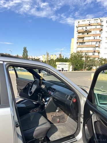 Mercedes C 200 2000, 452,000 km - 2.0 l - Bakı