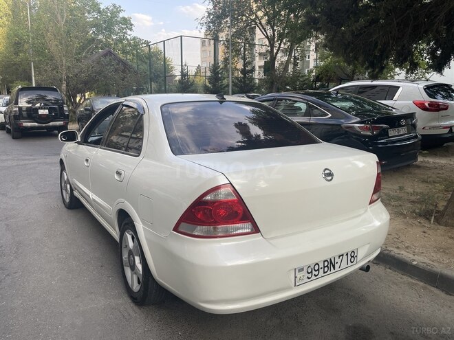 Nissan Sunny 2011, 440,000 km - 1.6 л - Bakı