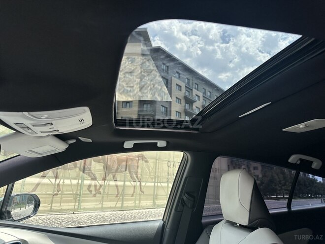 Toyota Prius 2018, 199,000 km - 1.8 л - Bakı