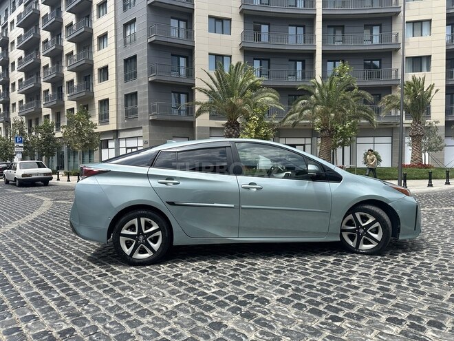 Toyota Prius 2018, 199,000 km - 1.8 л - Bakı
