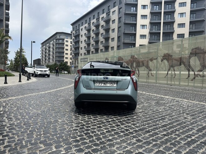 Toyota Prius 2018, 199,000 km - 1.8 л - Bakı