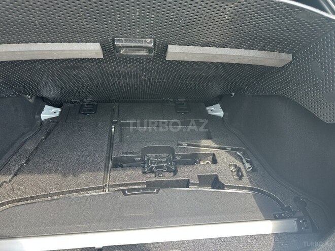 Toyota Prius 2018, 199,000 km - 1.8 л - Bakı