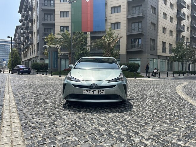 Toyota Prius 2018, 199,000 km - 1.8 л - Bakı