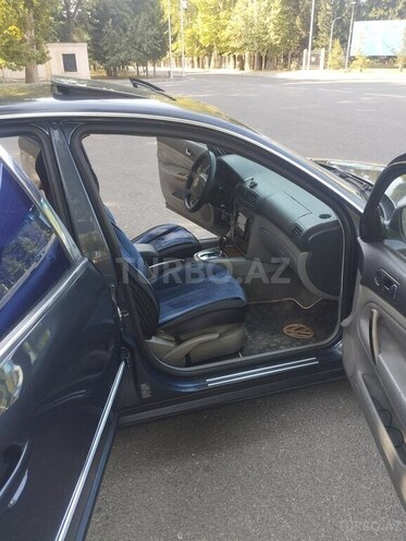 Volkswagen Passat 2003, 259,210 km - 1.8 l - Mingəçevir