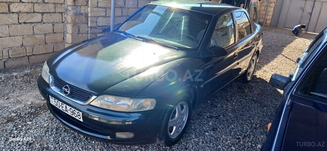 Opel Vectra 1998, 560,000 km - 2.0 l - Gəncə