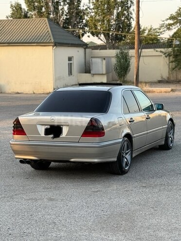 Mercedes C 230 1999, 301,231 km - 2.3 l - Bakı