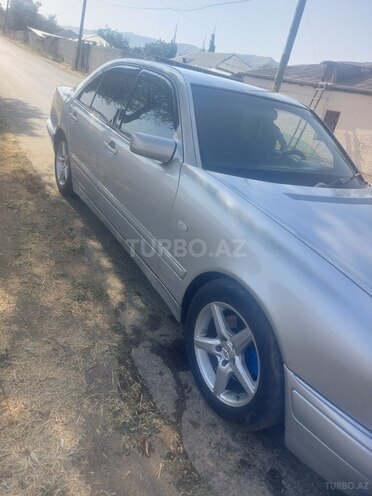Mercedes E 280 1997, 459,762 km - 2.8 l - Naxçıvan