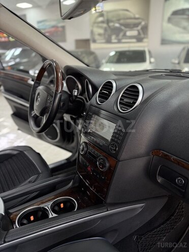 Mercedes GL 450 4MATIC 2008, 204,170 km - 4.7 l - Sumqayıt