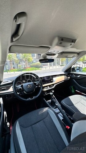 Skoda Kamiq 2023, 52,000 km - 1.6 л - Bakı