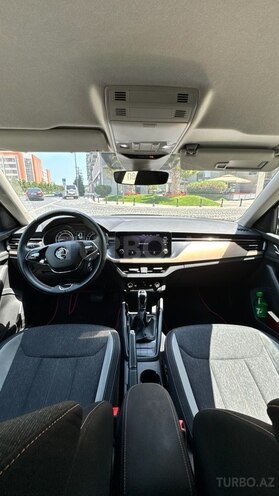 Skoda Kamiq 2023, 52,000 km - 1.6 л - Bakı