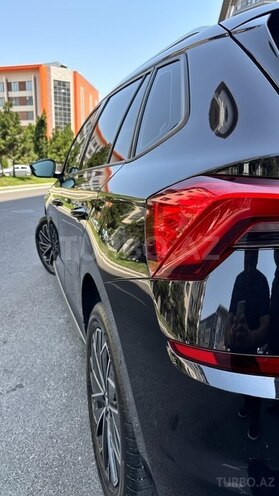 Skoda Kamiq 2023, 52,000 km - 1.6 л - Bakı