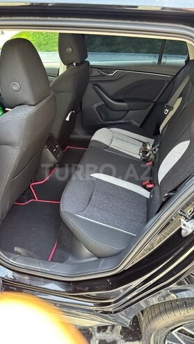 Skoda Kamiq 2023, 52,000 km - 1.6 л - Bakı