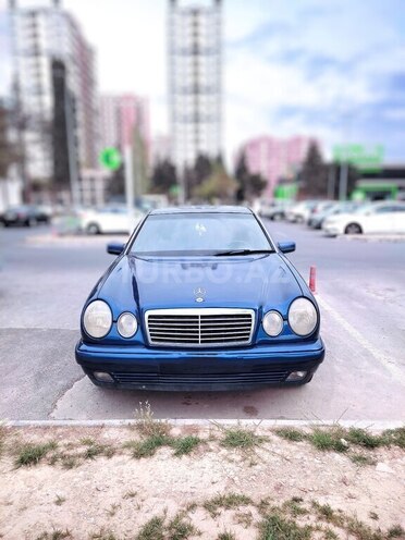Mercedes E 230 1995, 387,500 km - 2.3 l - Bakı