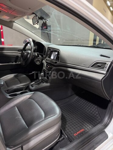 Hyundai Elantra 2015, 170,000 km - 1.6 l - Sumqayıt