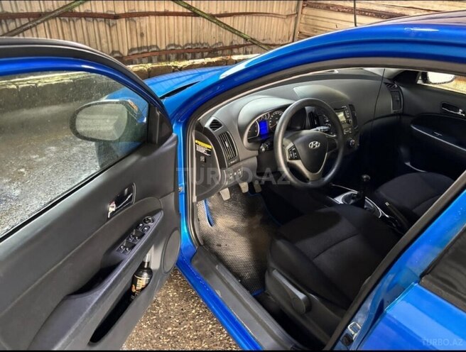 Hyundai i30 2009, 242,000 km - 1.4 l - Bakı
