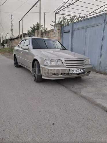 Mercedes C 230 1997, 561,228 km - 2.3 л - Sabirabad