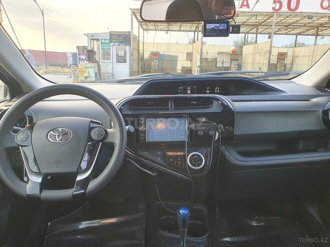 Toyota Aqua 2017, 106,000 km - 1.5 l - Bakı