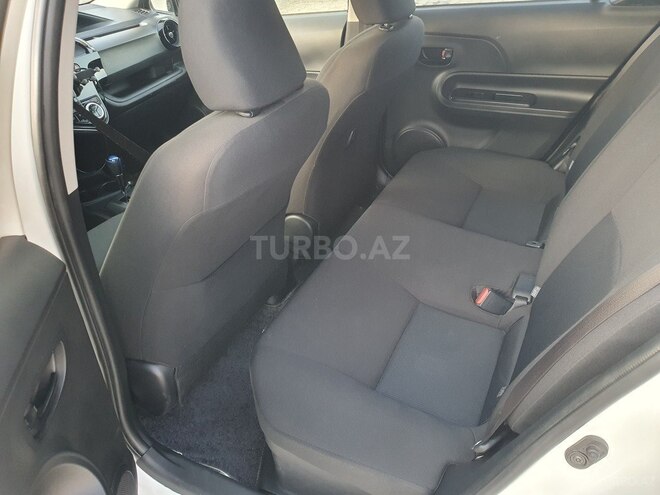 Toyota Aqua 2017, 106,000 km - 1.5 l - Bakı