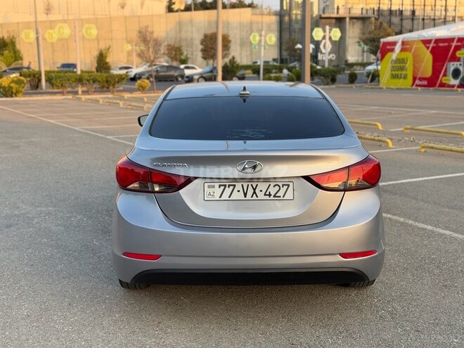 Hyundai Elantra 2015, 121,800 km - 1.8 l - Bakı