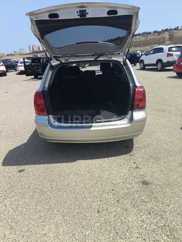 Toyota Avensis 2005, 286,600 km - 2.0 l - Bakı
