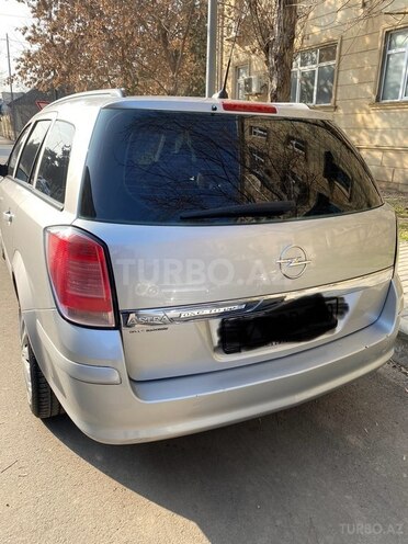 Opel Astra 2005, 196,380 km - 1.4 l - Salyan