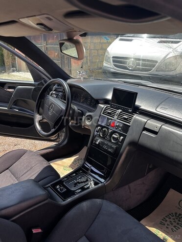 Mercedes E 230 1997, 516,994 km - 2.3 l - Bakı