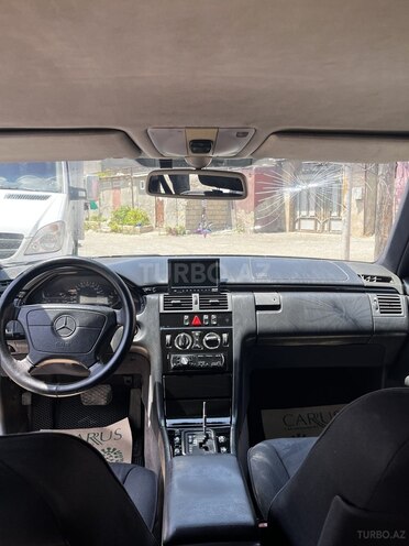 Mercedes E 230 1997, 516,994 km - 2.3 l - Bakı
