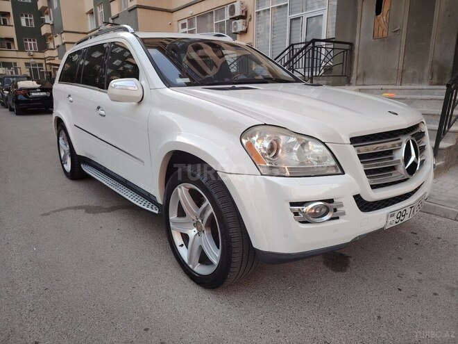 Mercedes GL 550 2009, 436,000 km - 5.5 л - Bakı