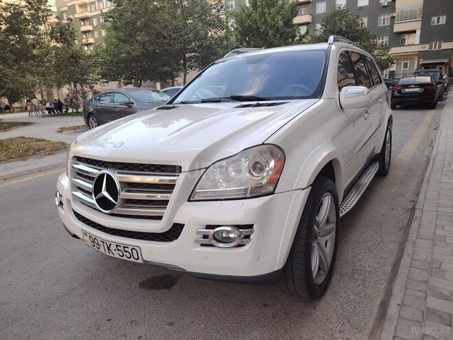 Mercedes GL 550 2009, 436,000 km - 5.5 л - Bakı