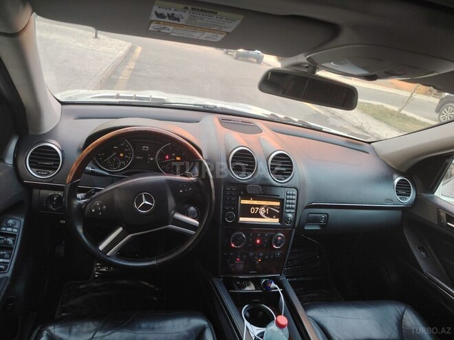 Mercedes GL 550 2009, 436,000 km - 5.5 л - Bakı