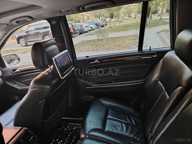 Mercedes GL 550 2009, 436,000 km - 5.5 л - Bakı