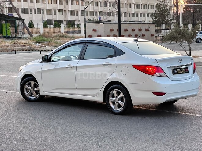 Hyundai Accent 2014, 214,000 km - 1.6 l - Sumqayıt