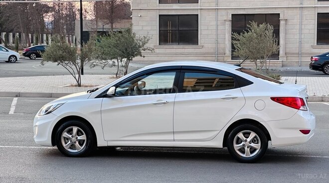 Hyundai Accent 2014, 214,000 km - 1.6 l - Sumqayıt