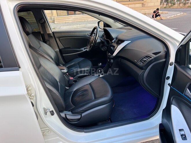Hyundai Accent 2014, 214,000 km - 1.6 l - Sumqayıt