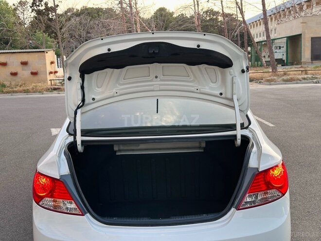 Hyundai Accent 2014, 214,000 km - 1.6 l - Sumqayıt