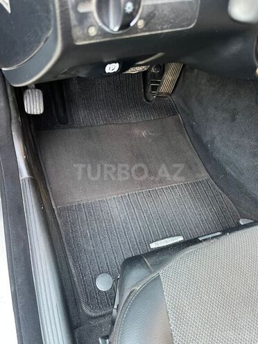 Mercedes E 320 2008, 360,000 km - 3.0 l - Bakı