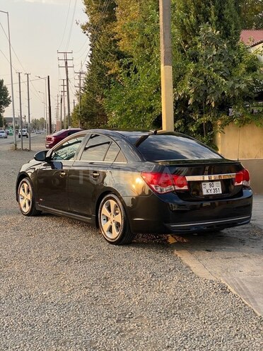 Chevrolet Cruze 2011, 328,590 km - 1.4 l - Lənkəran
