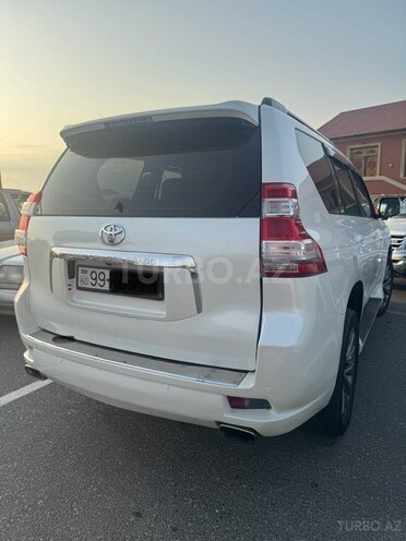 Toyota Land Cruiser Prado 2011, 215,000 km - 4.0 л - Bakı