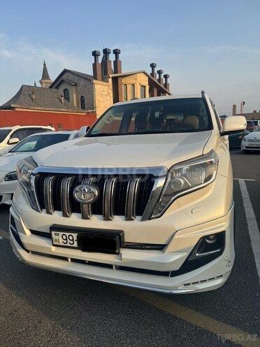 Toyota Land Cruiser Prado 2011, 215,000 km - 4.0 л - Bakı