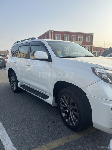 Toyota Land Cruiser Prado 2011, 215,000 km - 4.0 л - Bakı