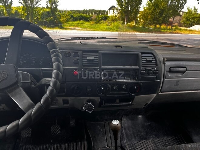 GAZ 2705 2005, 265,000 km - 2.4 l - Quba