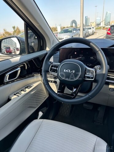 Kia Carnival 2024, 8,200 km - 1.6 l - Bakı
