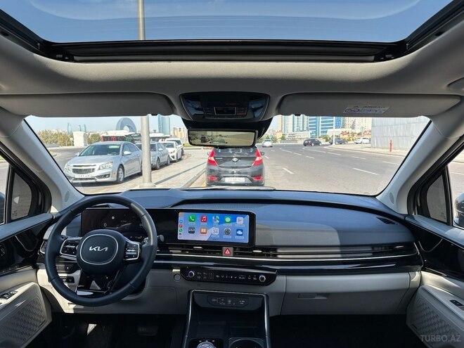 Kia Carnival 2024, 8,200 km - 1.6 l - Bakı