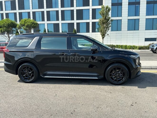 Kia Carnival 2024, 8,200 km - 1.6 l - Bakı